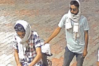 robbery at petrol pump in Karnal