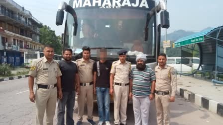 smuggler arrested in mandi