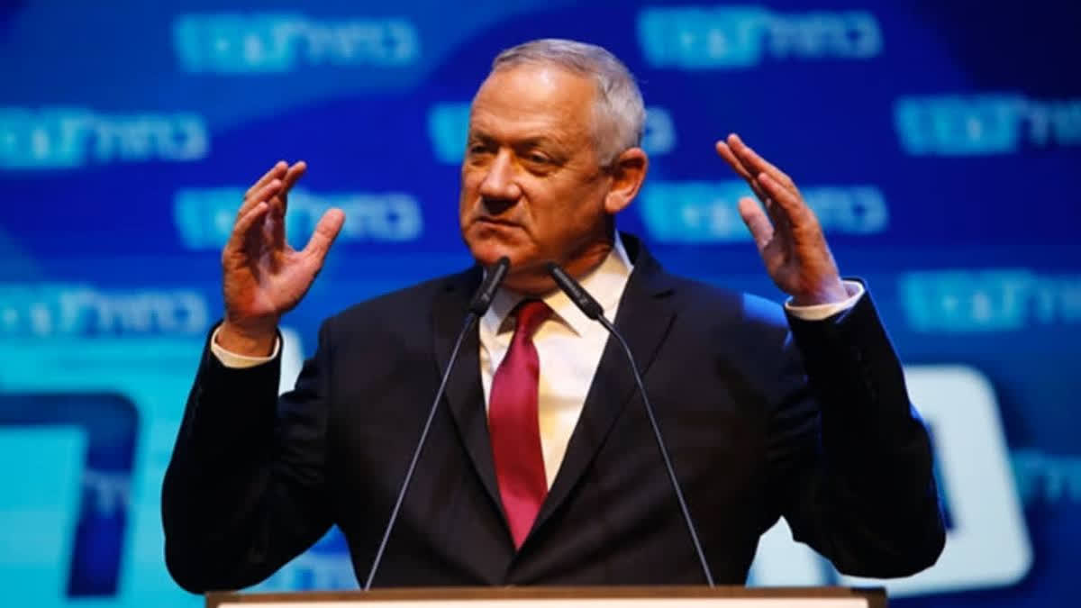 With Israeli Prime Minister Benjamin Netanyahu dissolving the war cabinet amidst the war with Hamas in Gaza and officially announcing that he will rely on a kitchen cabinet to run the war, questions arise as to why he was compelled to take this measure.