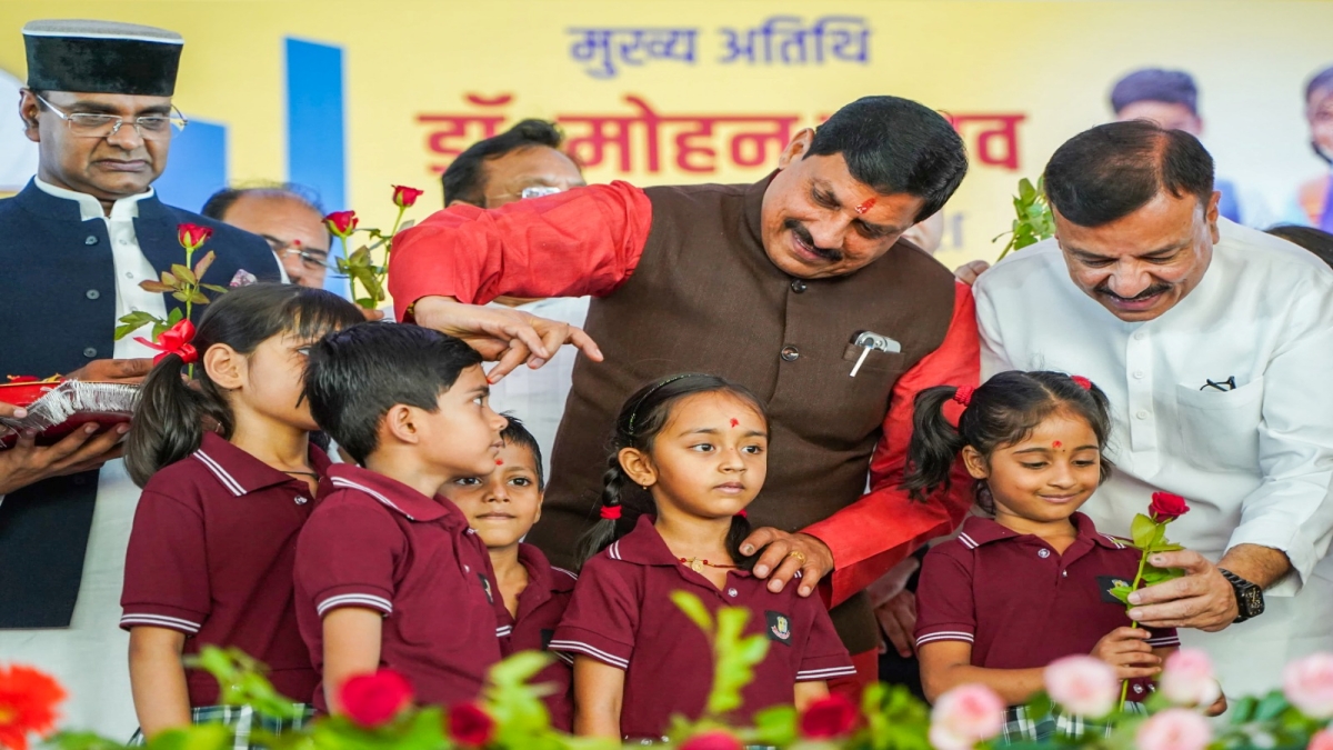 CM Mohan Yadav Welcome Students