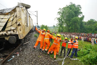 Many trains canceled, route diverted after Kanchenjunga Express accident in Bengal