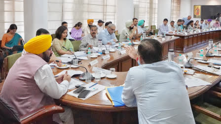 CM MANN MEETING WITH DCS