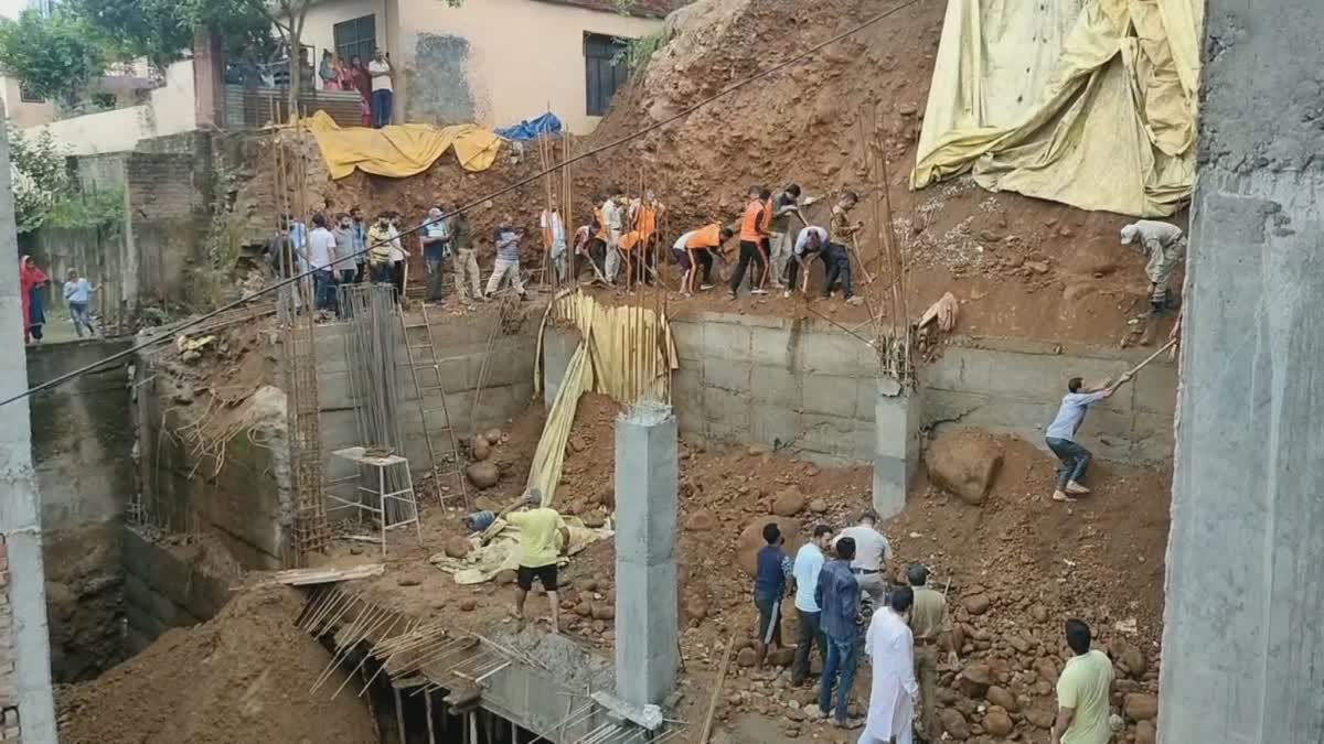 2-dead-6-injured-as-landslide-hits-udhampur-construction-site