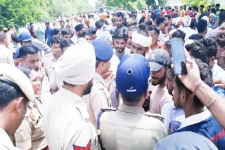 Clash between two villages in Sirsa