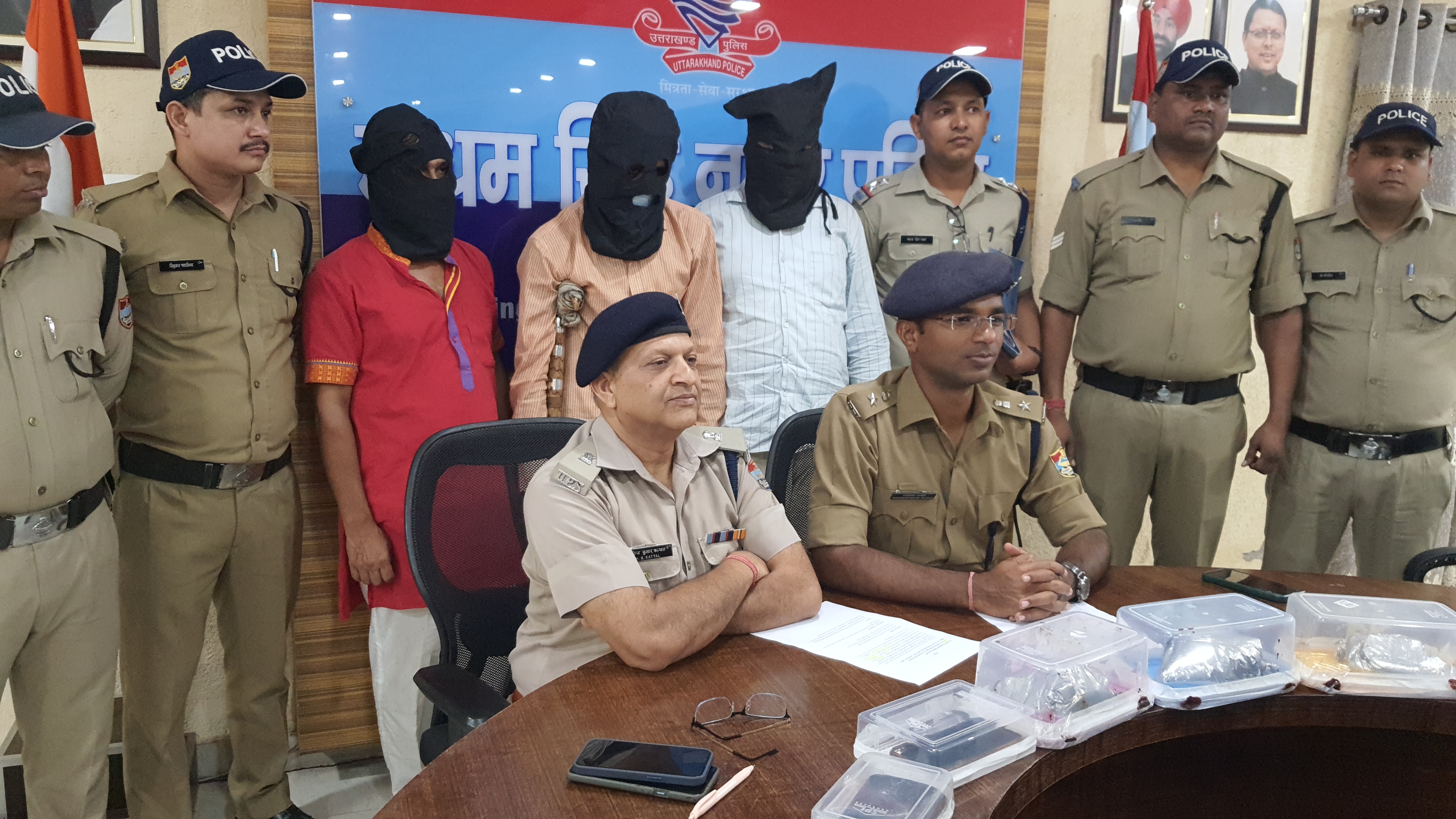 Three opium smuggler arrested in Rudrapur