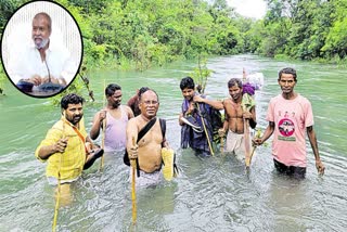 Mulugu Medical Officer Trecks For 16 Km to Provide Medical Services