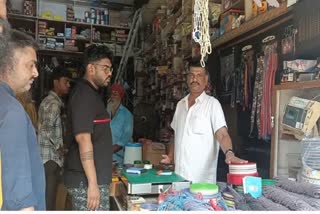 thieves stole thousand of rupees from a shop in barnala city