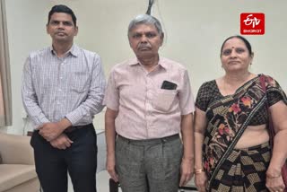 रिटायर्ड इंजीनियर ने पत्नी के साथ देहदान किया.