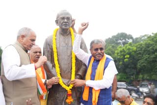 KAILASHPATI MISHRA STATUE IN RANCHI