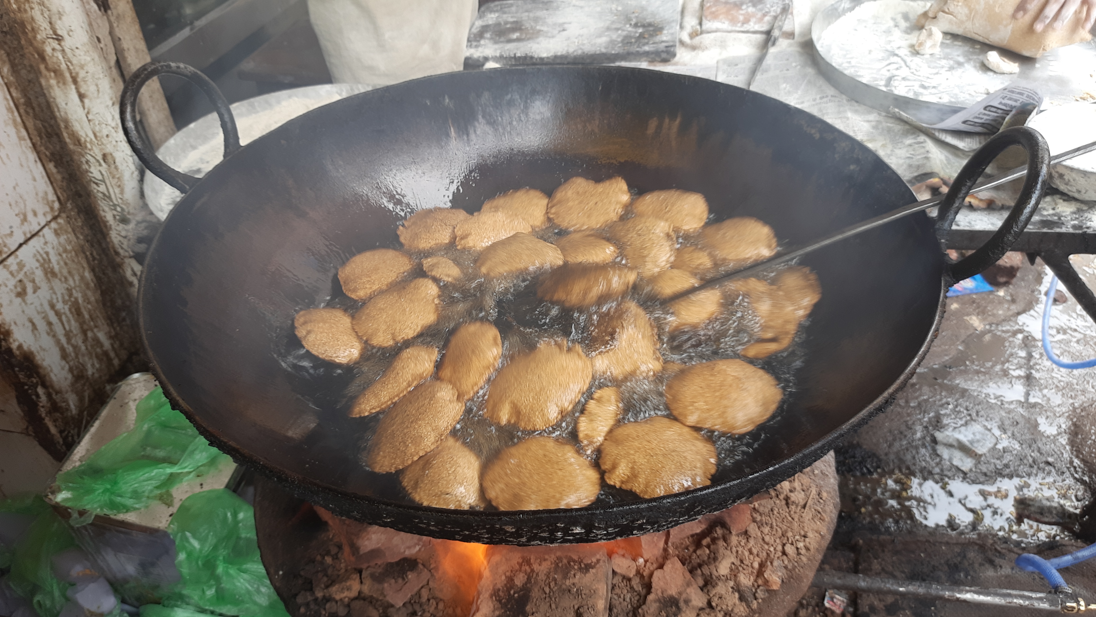 FAMOUS DISH BEDAI PURI ALOO SABZI