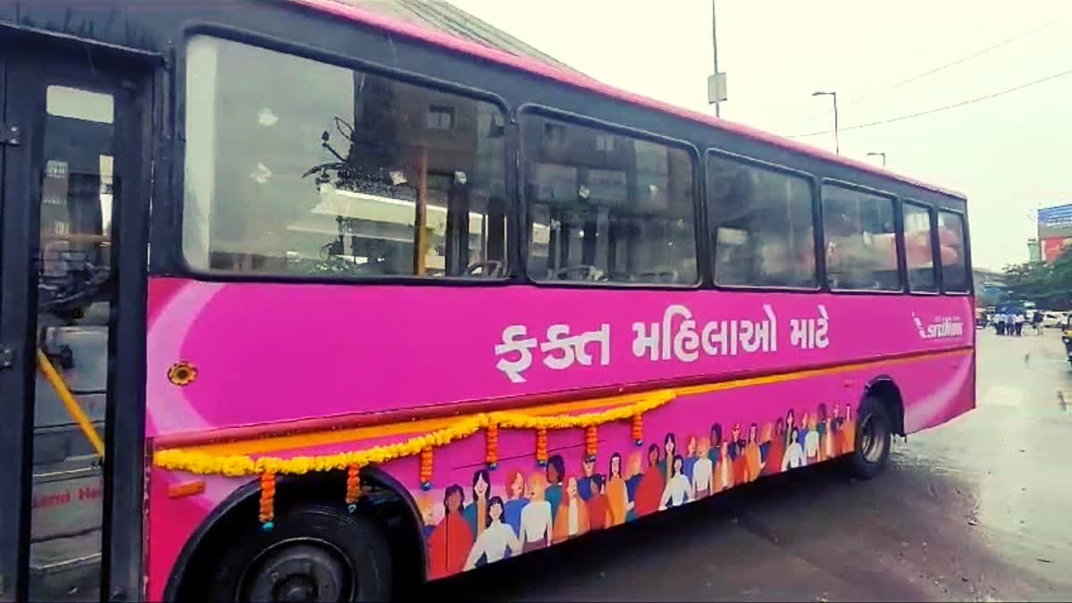 Surat Women Bus