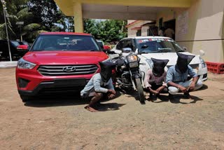 arrest-of-three-people-who-killed-the-owner-for-money-in-shirasi