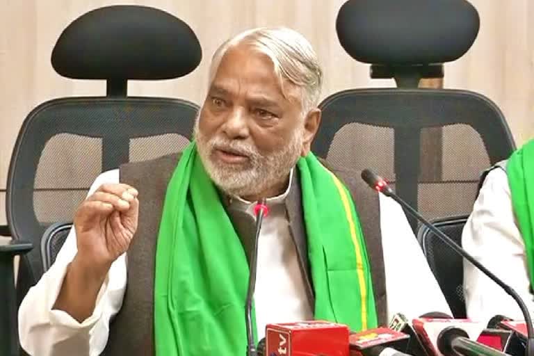 MP Keshava Rao Speech in Parliament Special Sessions : ధనిక, పేద ...