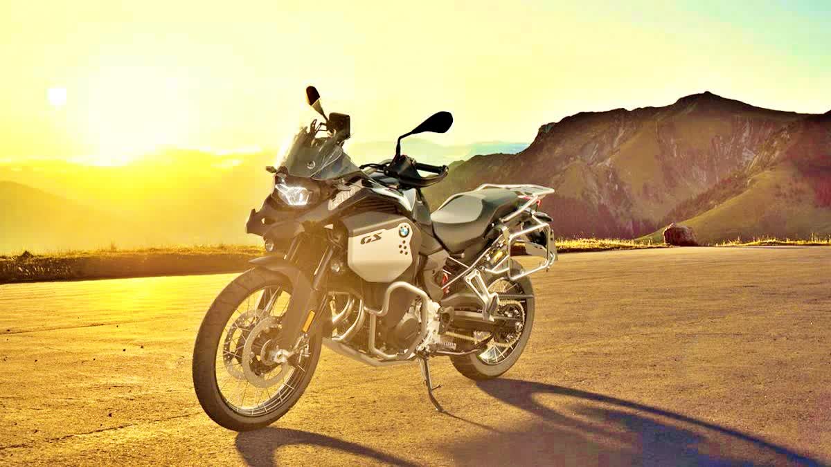 BMW_F900_GS_and_GS_Adventure_Launched