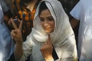 lteja Mufti cast  vote in Bijbahara