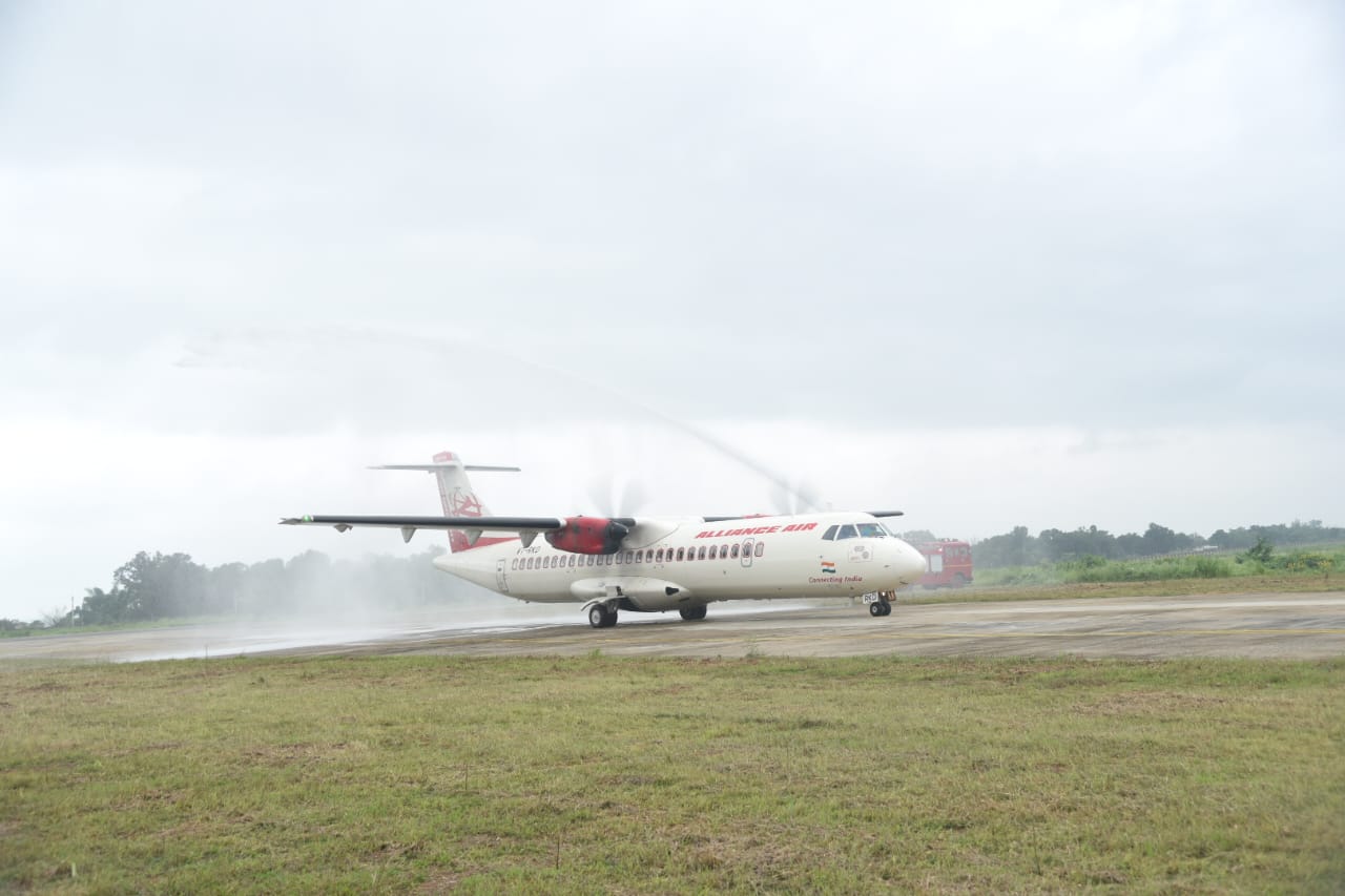 Landing of 72 seater plane