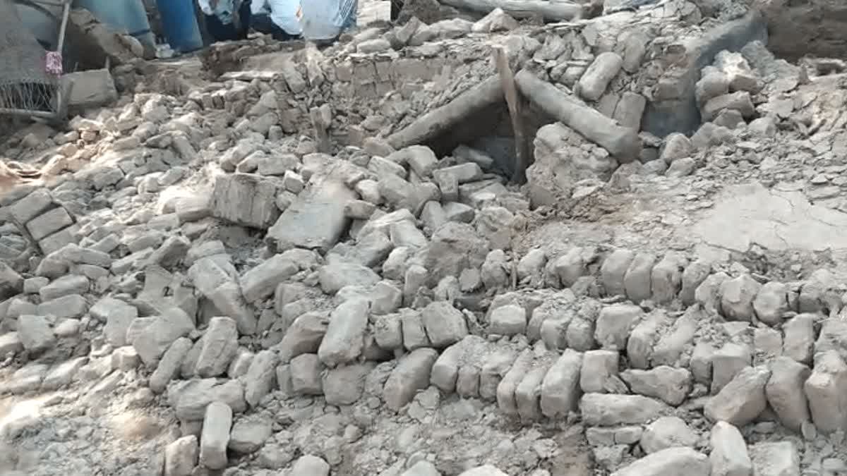 Child Dies Due To Wall Collapse