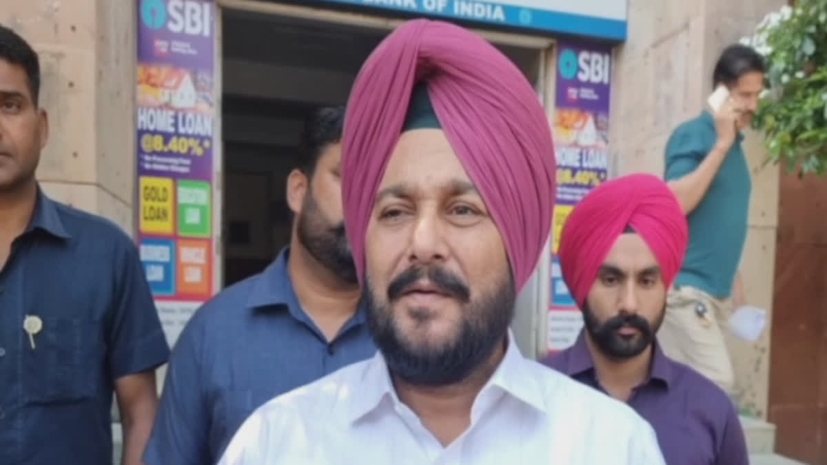 In Bathinda, former minister Gurpreet Kangar said that it was his mistake to join the BJP