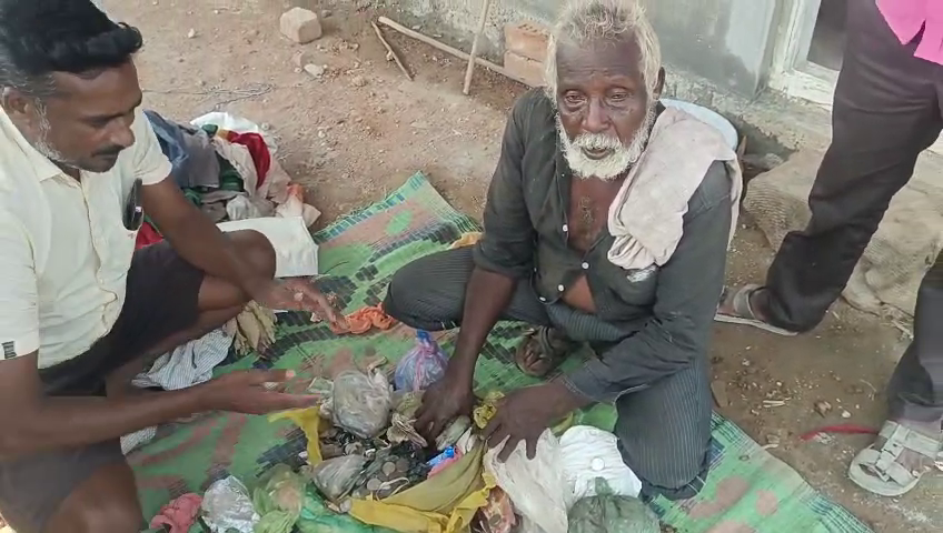 man-who-has-been-begging-for-10-years-is-back-home