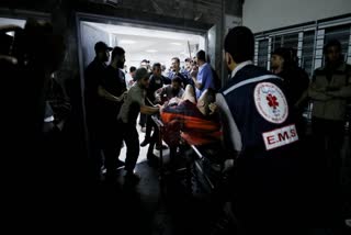 Explosion in Gaza hospital kills hundreds
