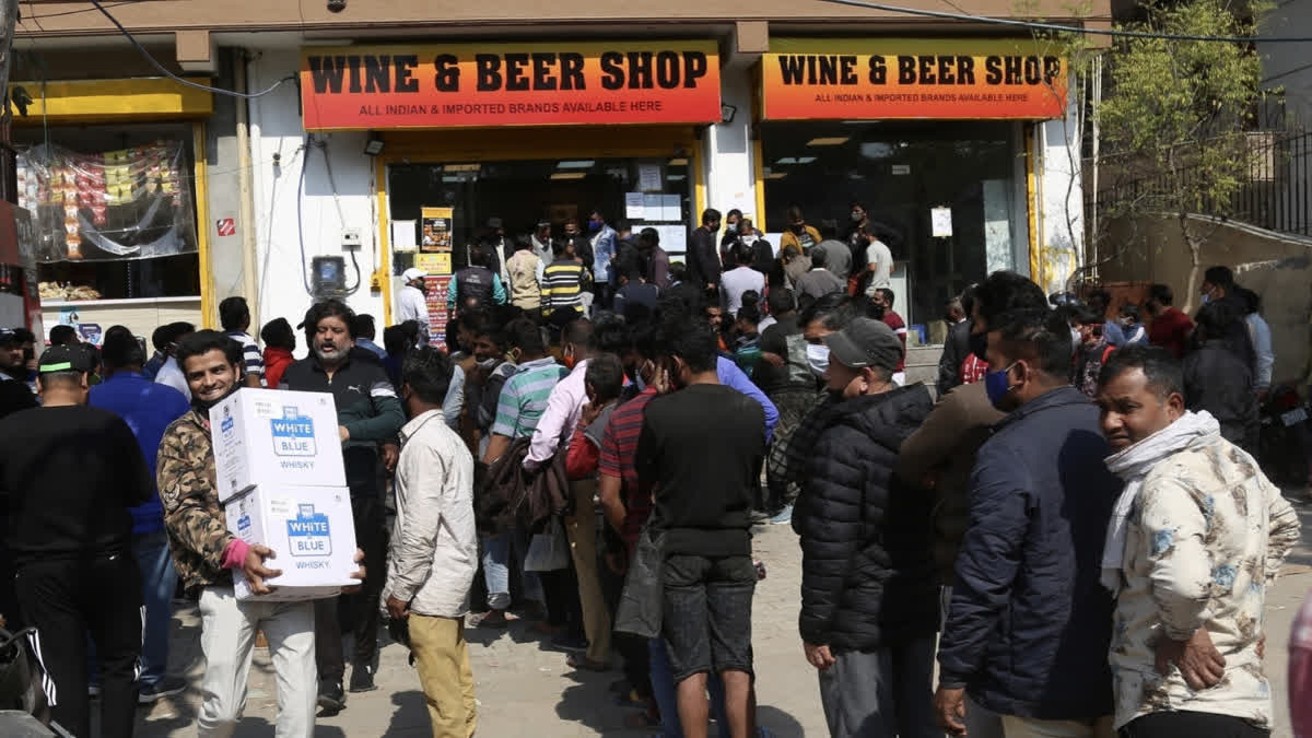 alcohol-available-for-only-rs-99-in-this-state-under-the-new-liquor-policy