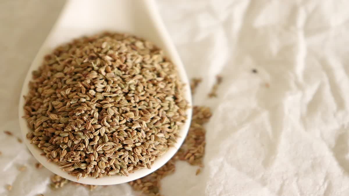 HEALTH BENEFITS OF AJWAIN WATER