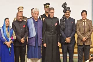 Cabinet ministers with Lieutenant Governor and CM