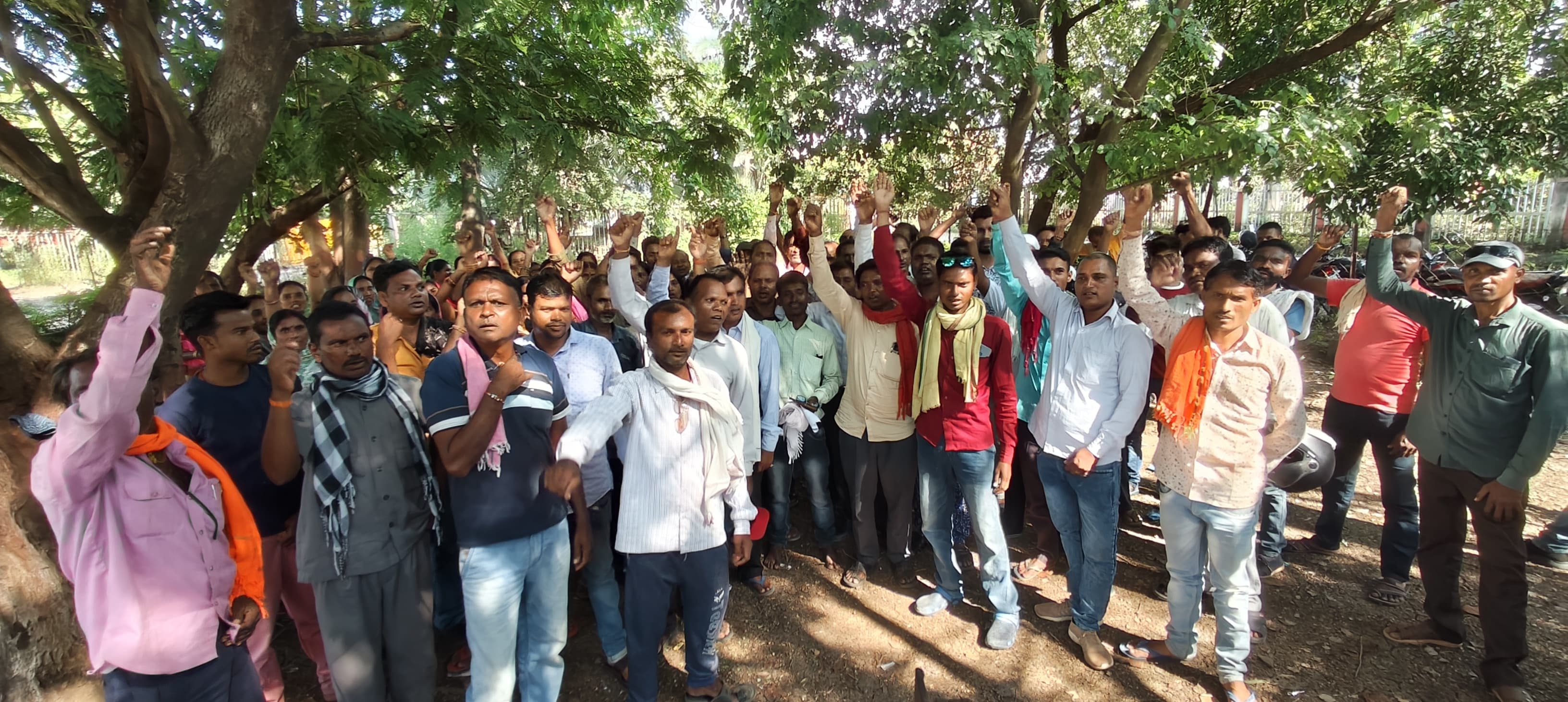 Demand for remaining payment in dhamtari