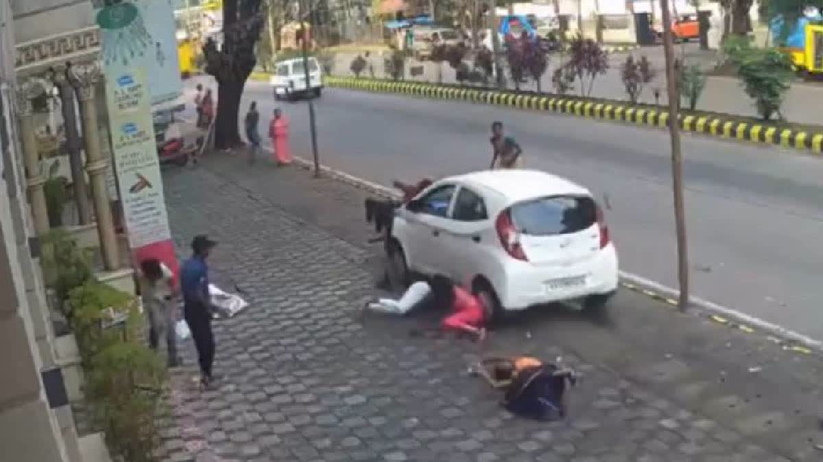 Bihar: Two pedestrians die, one injured after being run over by car; driver held