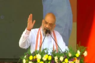 Amit shah in Hyderabad Chandrasekhar Rao's car and need to send garage to commission government: Amit Shah