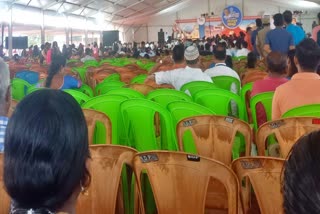 navakerala chair  Empty Chairs In Navakerala Sadass During CM Speech  നവ കേരള സദസ്സ് കാലി കസേര  മുഖ്യമന്ത്രി കാലി കസേര  മുഖ്യമന്ത്രി കസേര