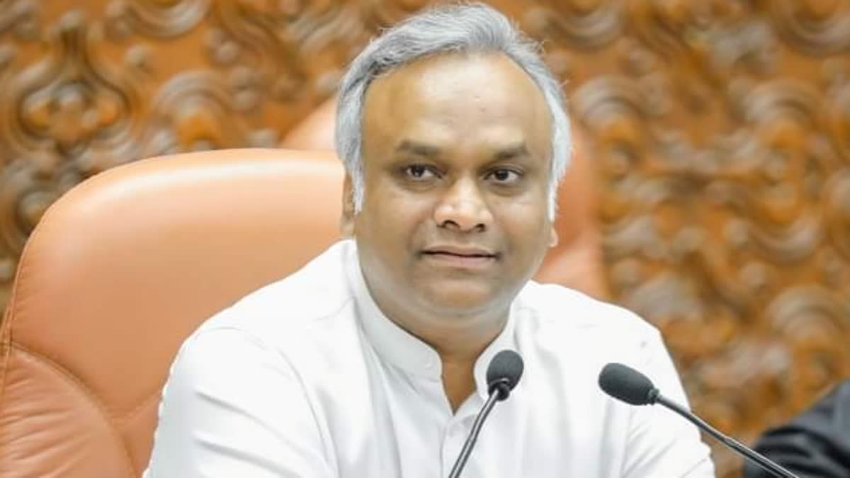 minister-priyank-kharge