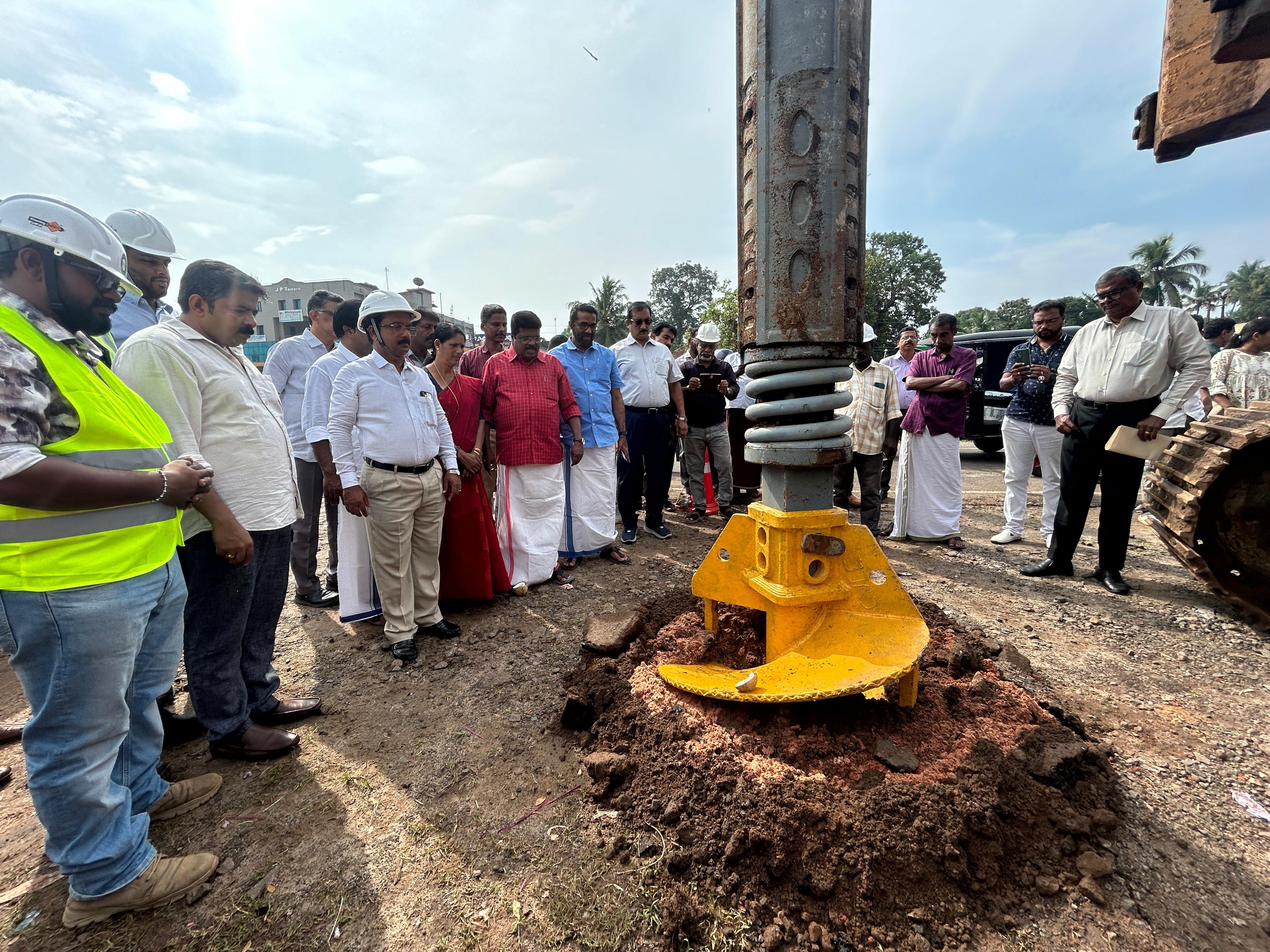 ROUND TABLE BRIDGE  റൗണ്ട് ടേബിള്‍ പാലം ആലപ്പുഴ ആലപ്പുഴ പാലം നിര്‍മാണം  MALAYALAM LATEST NEWS