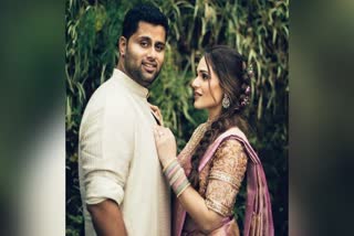 Abishek Ambareesh couple