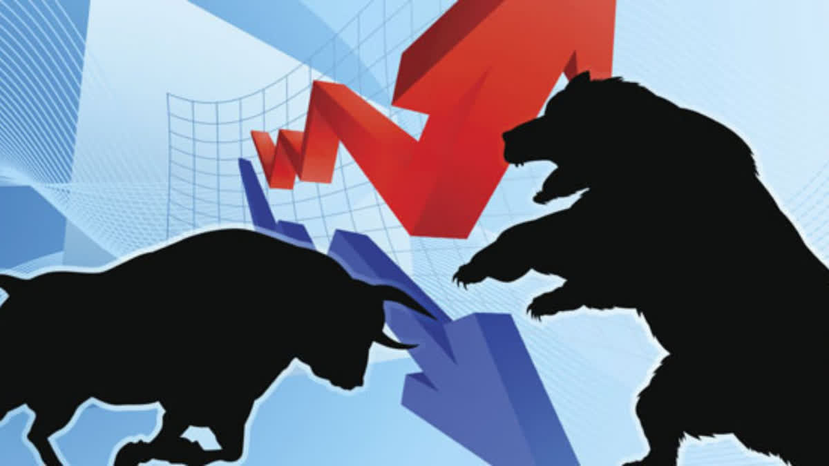 Markets decline in early trade