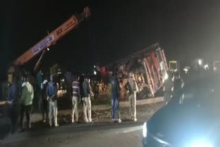 Accident on Nashik Pune Highway