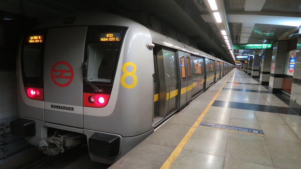 Delhi Metro train services