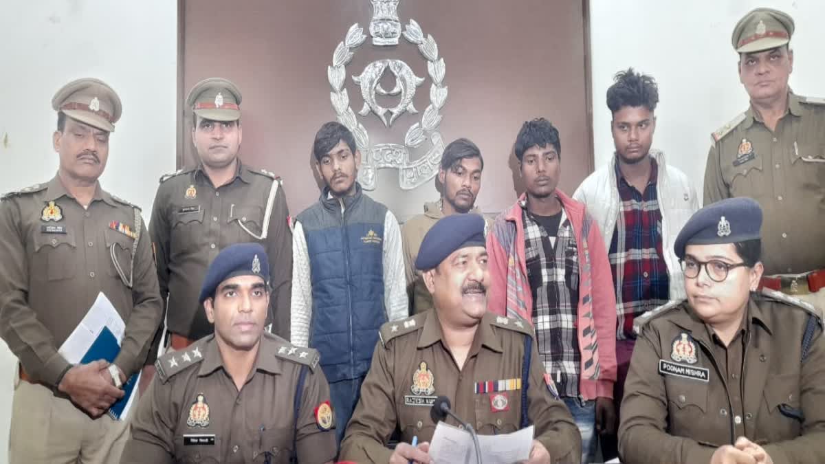 गाजियाबाद पुलिस ने चोरी के मामले में 4 लोगों को दबोचा