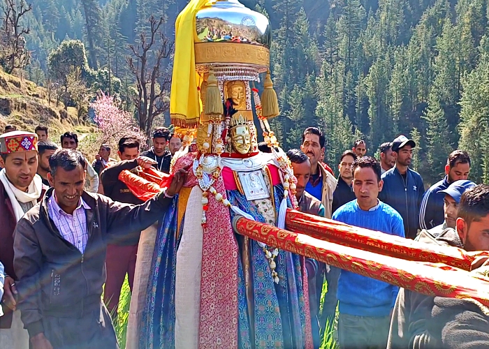 सम्पन्न हुई 'देव केओली नारायण' की प्राण प्रतिष्ठा.