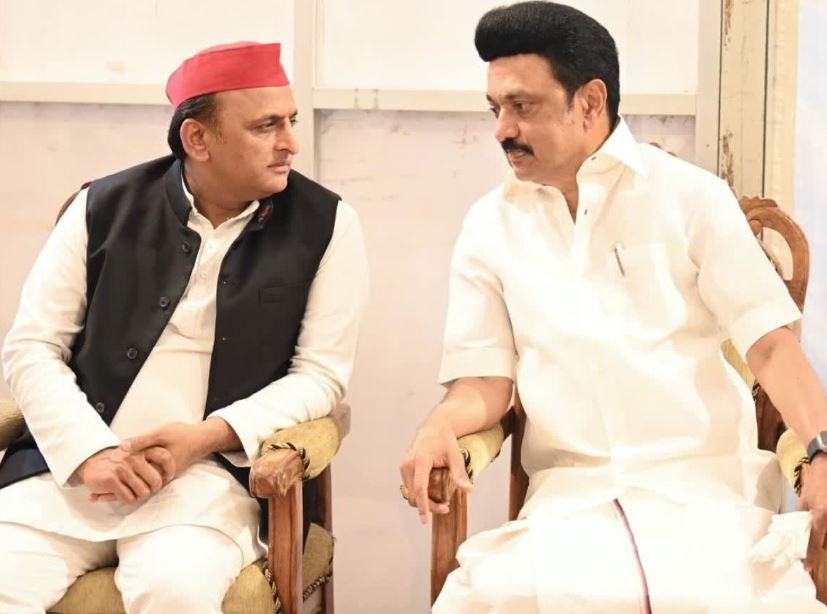 Akhilesh Yadav will lead Third front