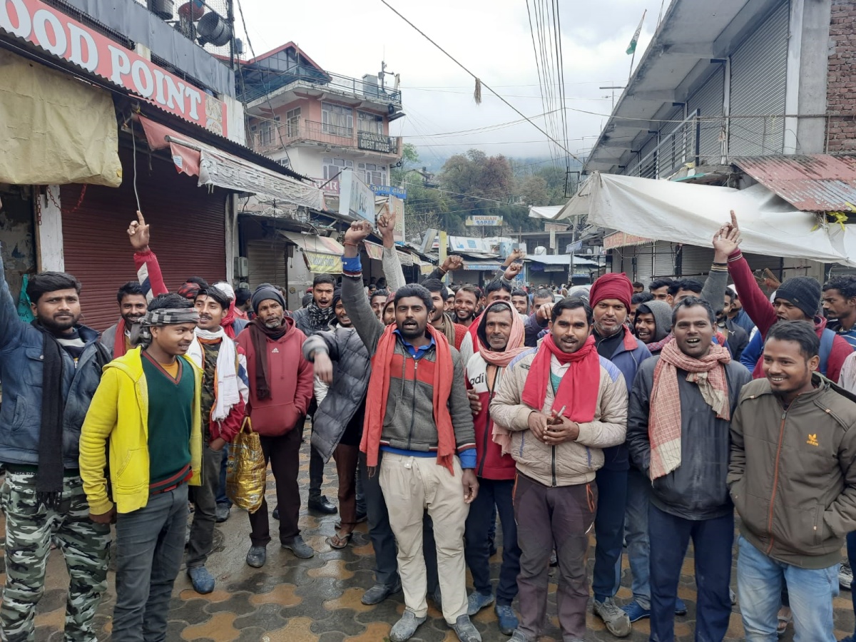 बिहार के मजदूरों ने यूट्यूबर मनीष कश्यप को रिहा करने की मांग की है