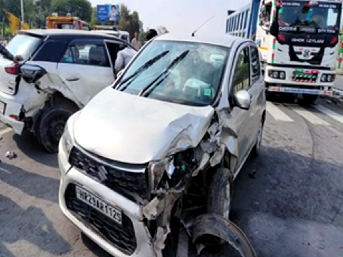 4 vehicles collided on Hisar-Sirsa road