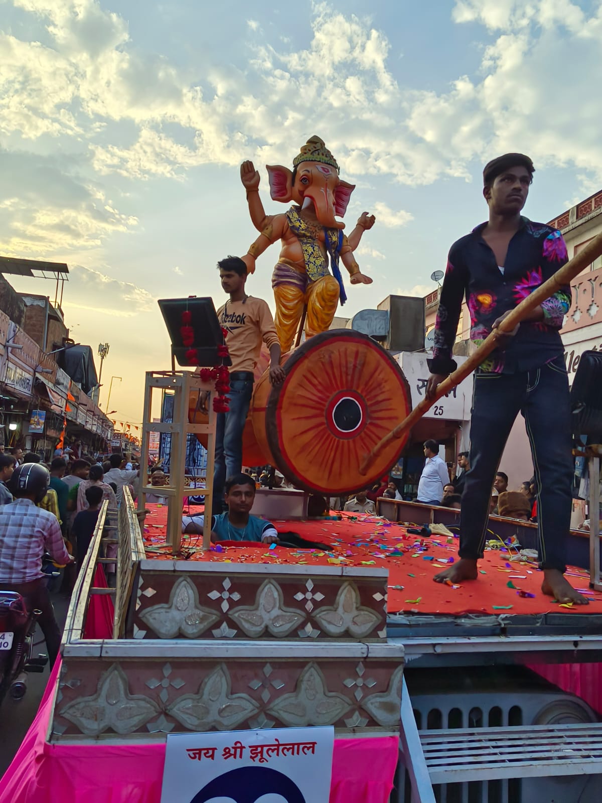 huge procession of chetichand in ajmer