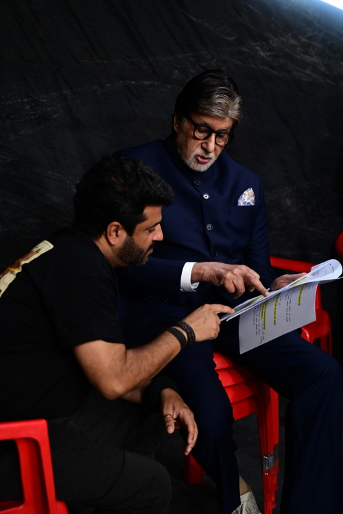 Big B resumes work after rib injury