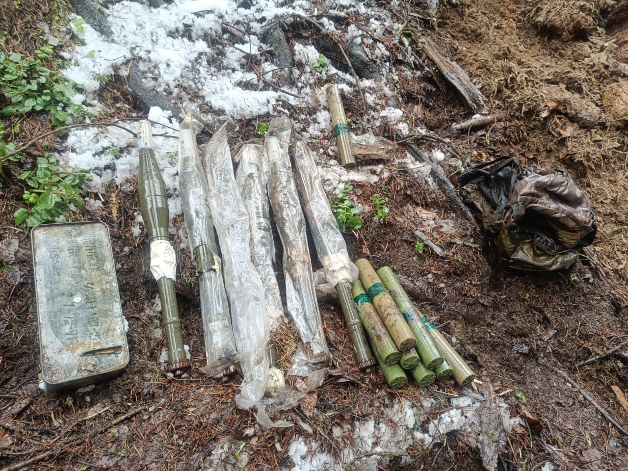 huge-cache-of-arms-recovered-in-handwara-forest