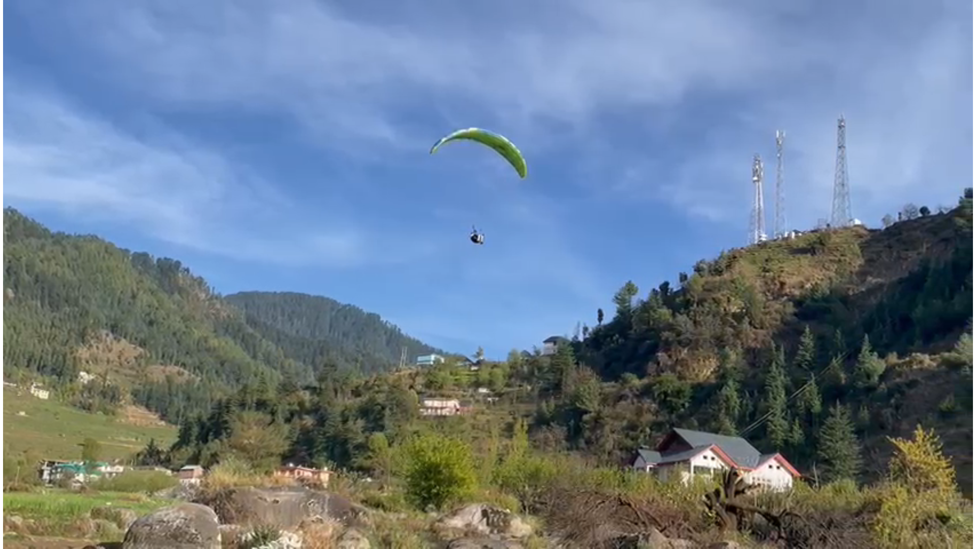 Paragliding in Dhugandhar Hill of Gohar