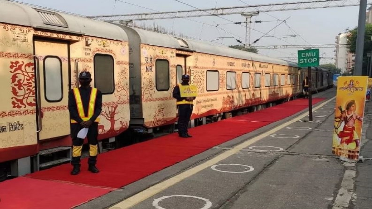 Bharat Gaurav tourist train