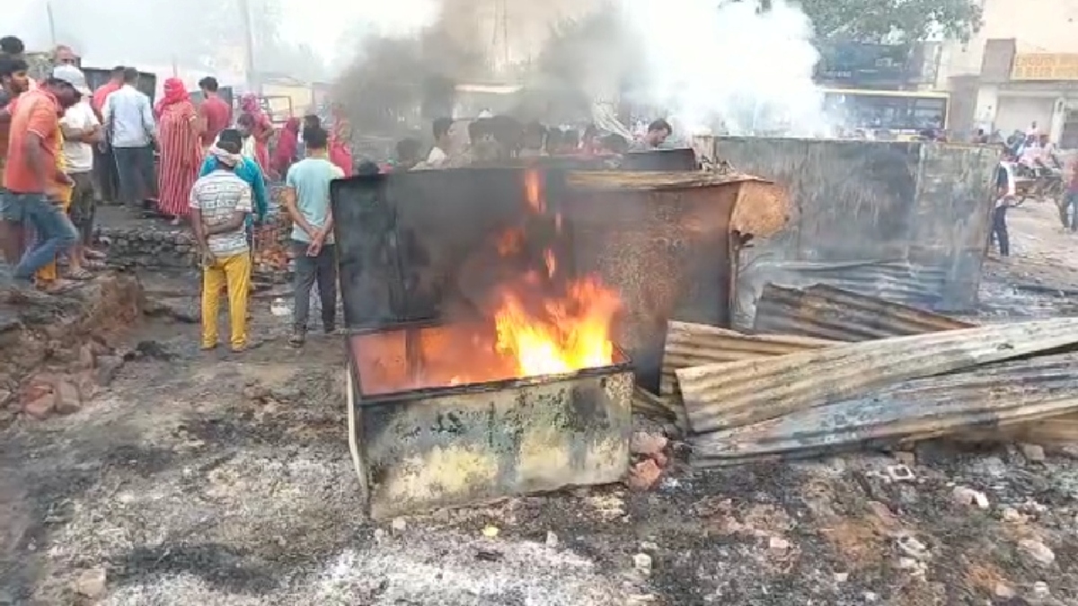 Fire in Faridabad mandi