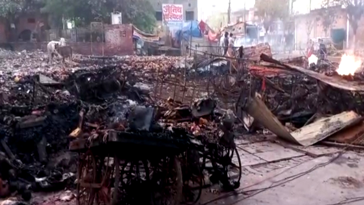 fire in faridabad fruit market