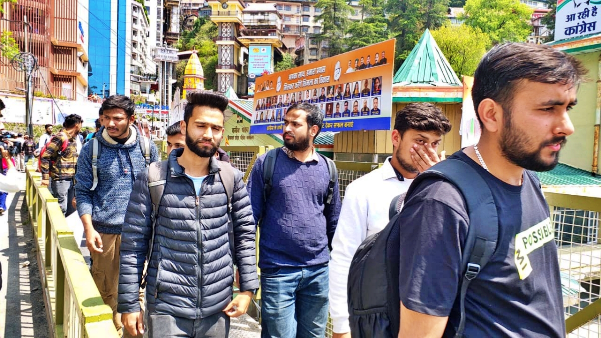 unemployed youth protest in shimla